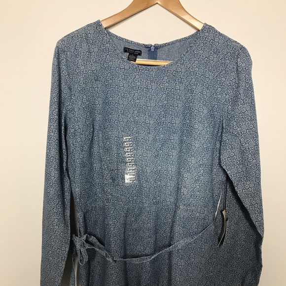 Polo Chambray Long Sleeve Floral Romper M/L - Picture 4 of 7